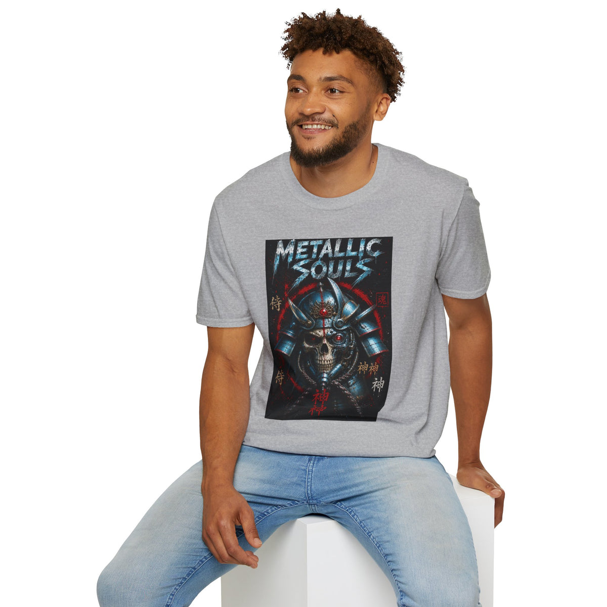 Metallic Souls Samurai Helmet T‑Shirt — Vintage Mecha Warrior Graphic Tee