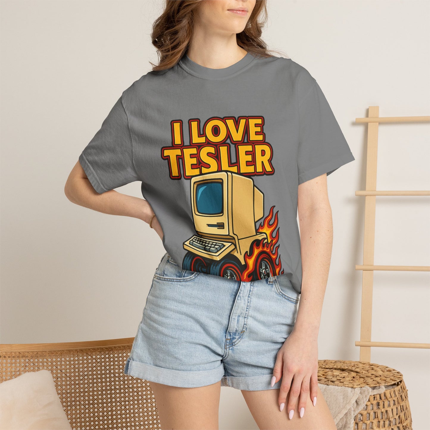 I Love Tesler Vintage Computer Tee — Retro Tech Graphic T-Shirt