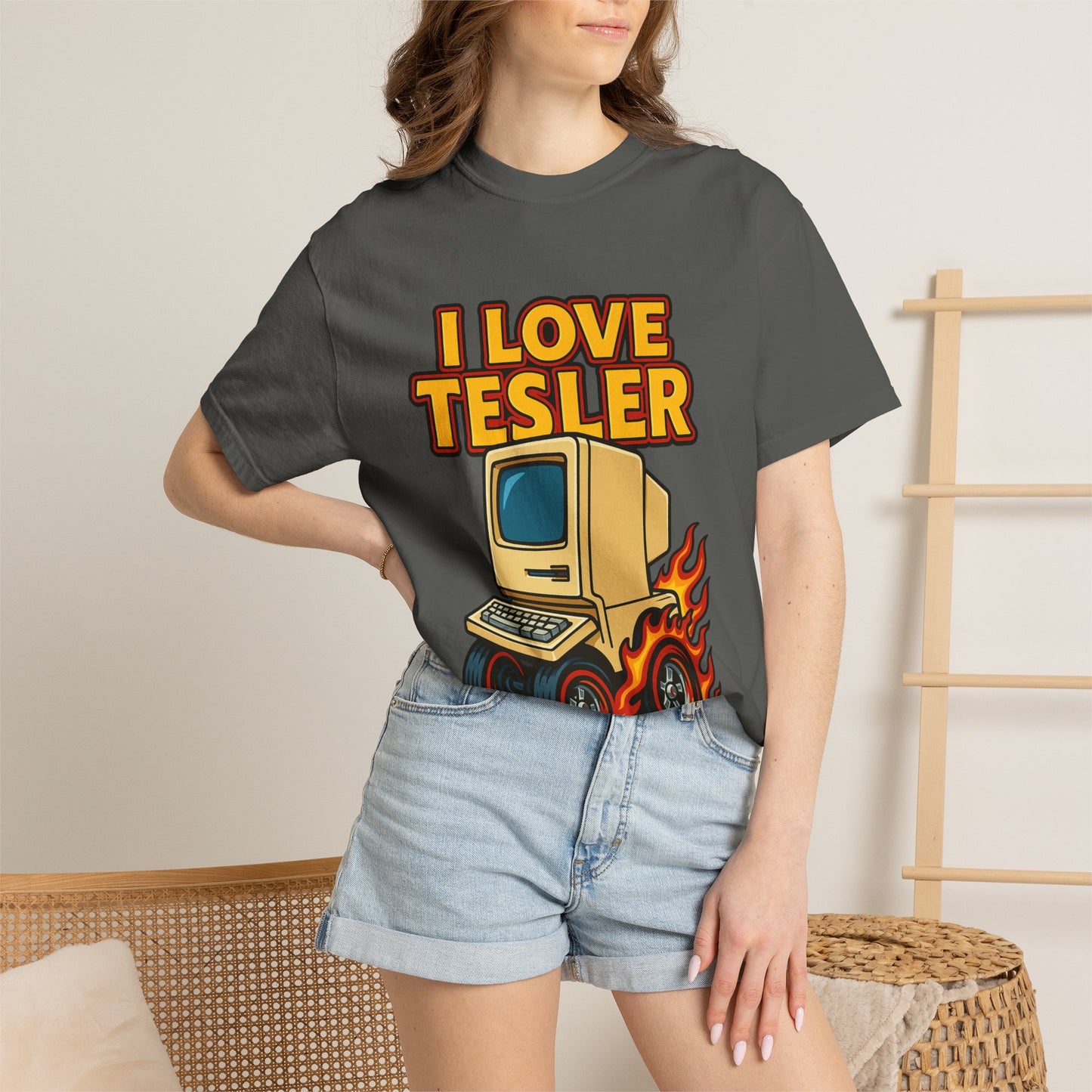 I Love Tesler Vintage Computer Tee — Retro Tech Graphic T-Shirt