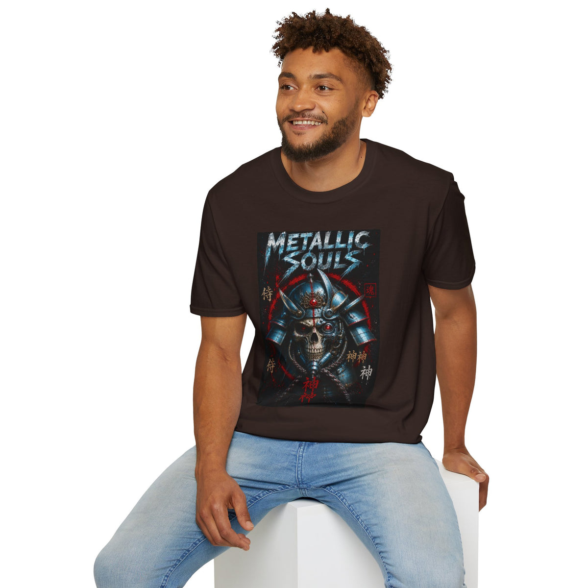 Metallic Souls Samurai Helmet T‑Shirt — Vintage Mecha Warrior Graphic Tee
