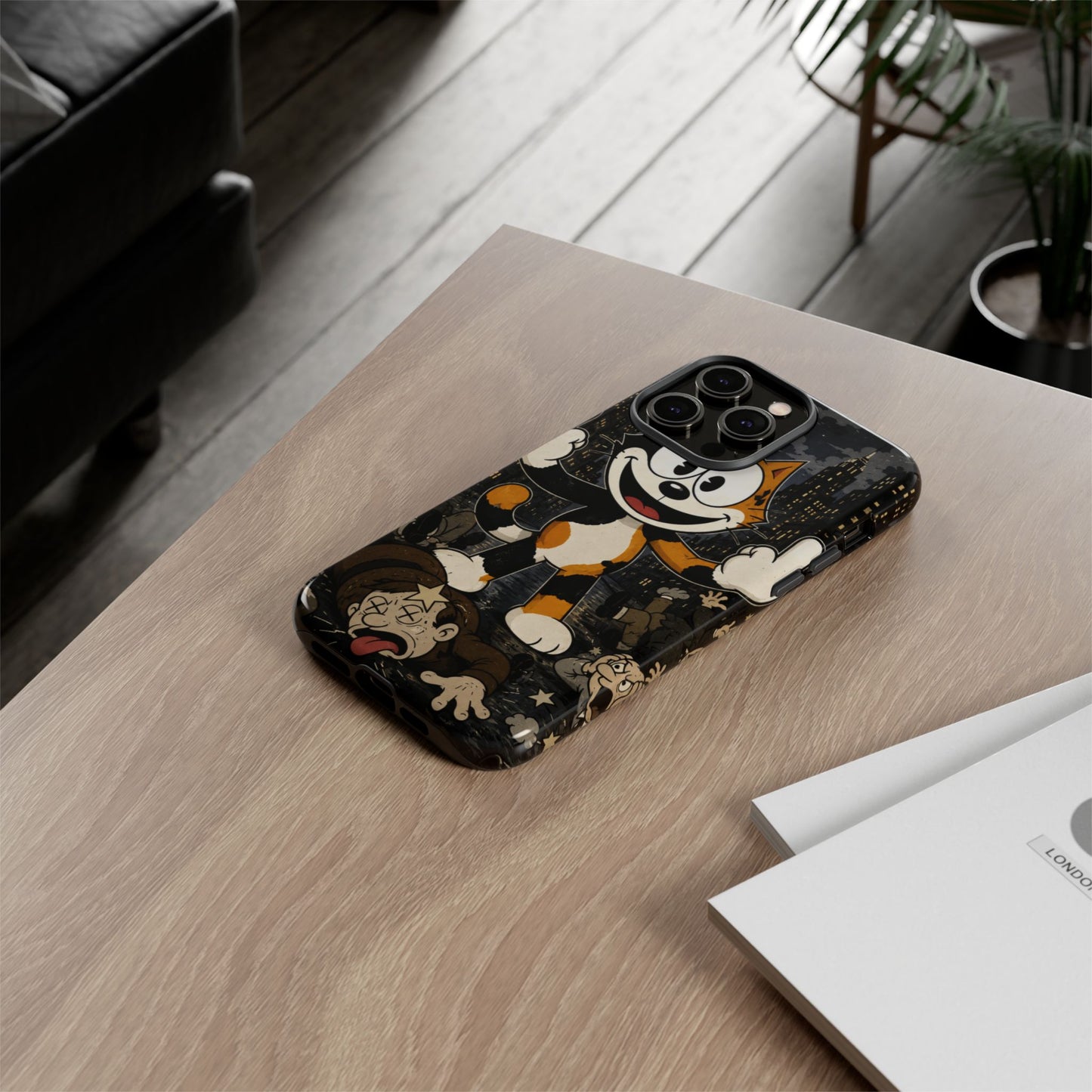 Vintage Cartoon Cat Phone Case — Edgy Felix-Style Illustration