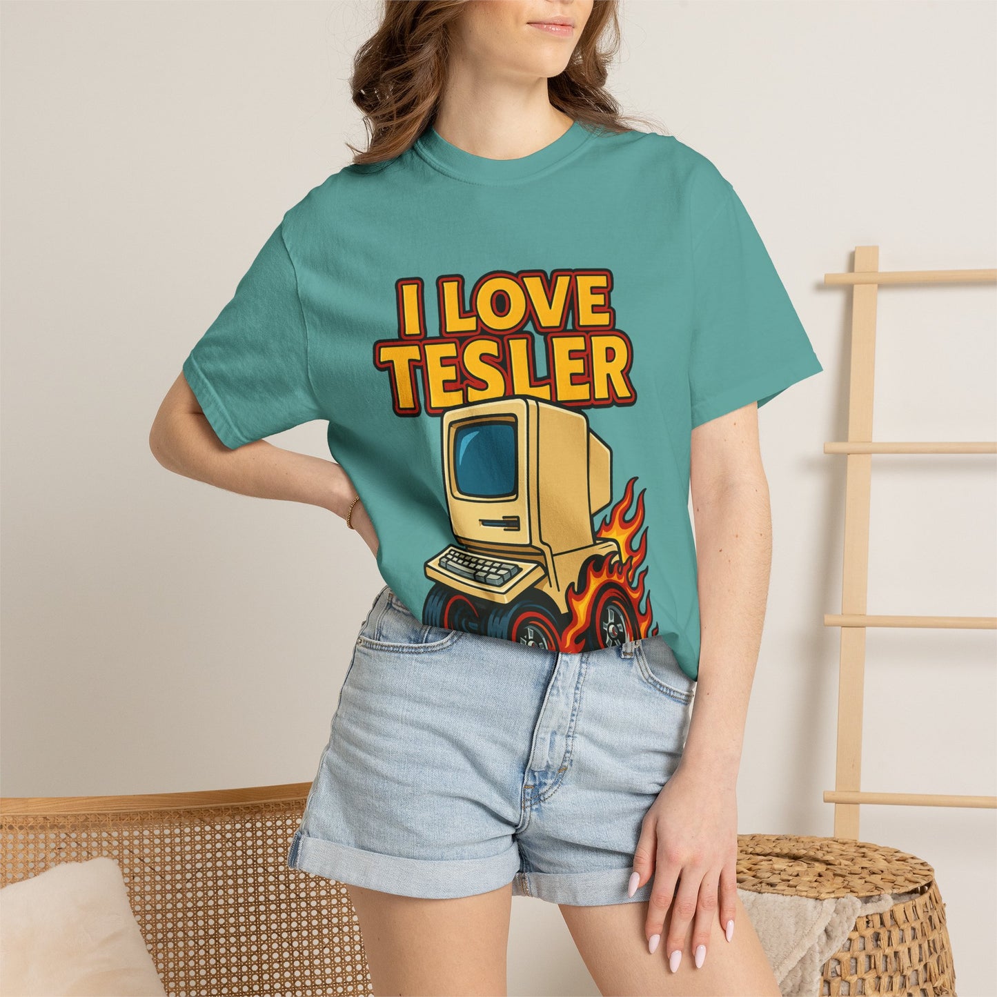 I Love Tesler Vintage Computer Tee — Retro Tech Graphic T-Shirt