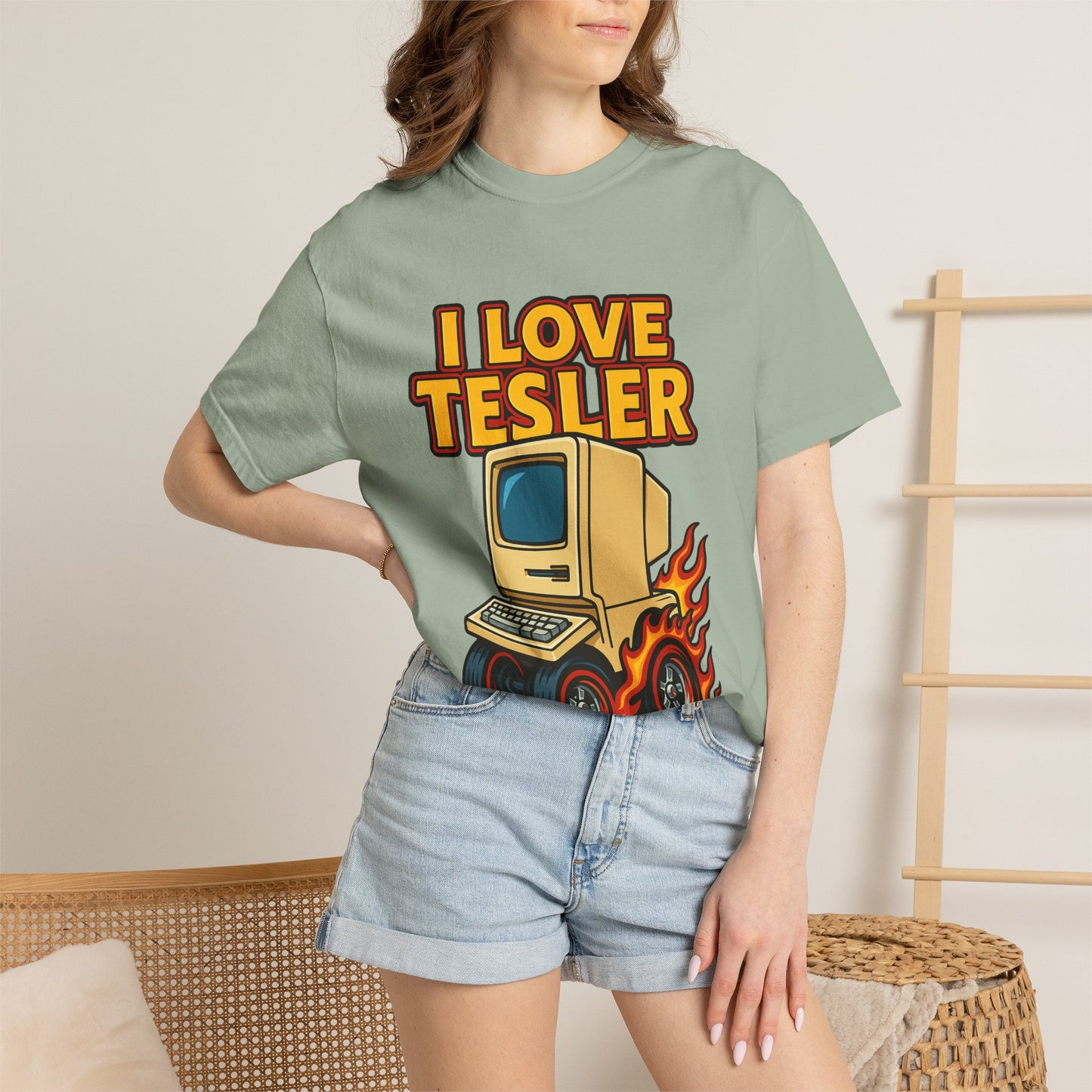 I Love Tesler Vintage Computer Tee — Retro Tech Graphic T-Shirt