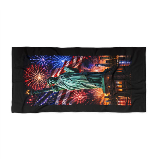 Statue of Liberty Fireworks Beach Towel — Patriotic 4th of July Pool & Beach Towel